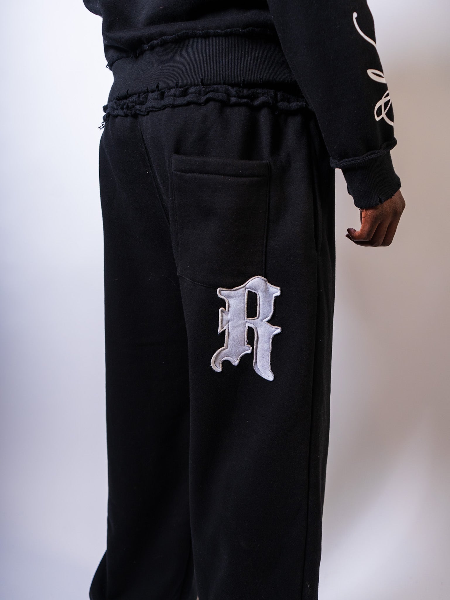 PANDA BLACK PANTS