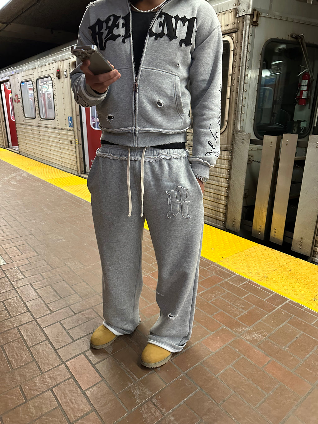 CONCRETE GREY PANTS